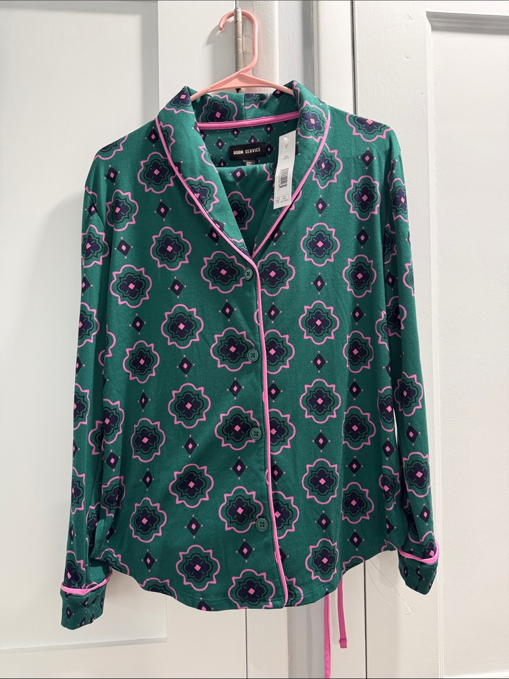 Simon Hechter Green Floral-Print Satin Pajama Top with Pink Piping
